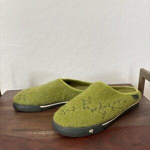 Keen Trillium Mules Women's US 9 Slip On Hard Sole Wool Felt Uppers Floral